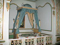 Кровать в нише - Дворец Кусково, Парадная спальня